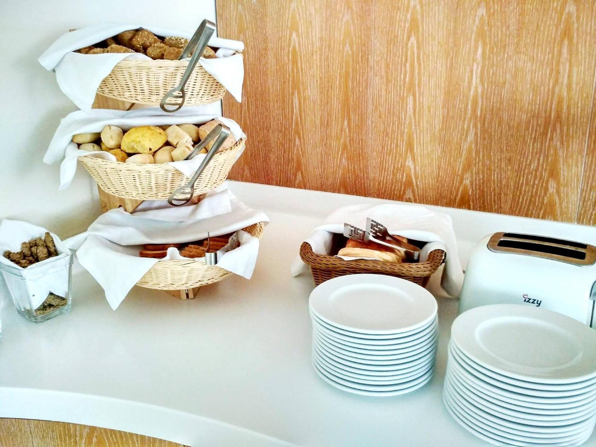 Aegean Blue Hotel 2*